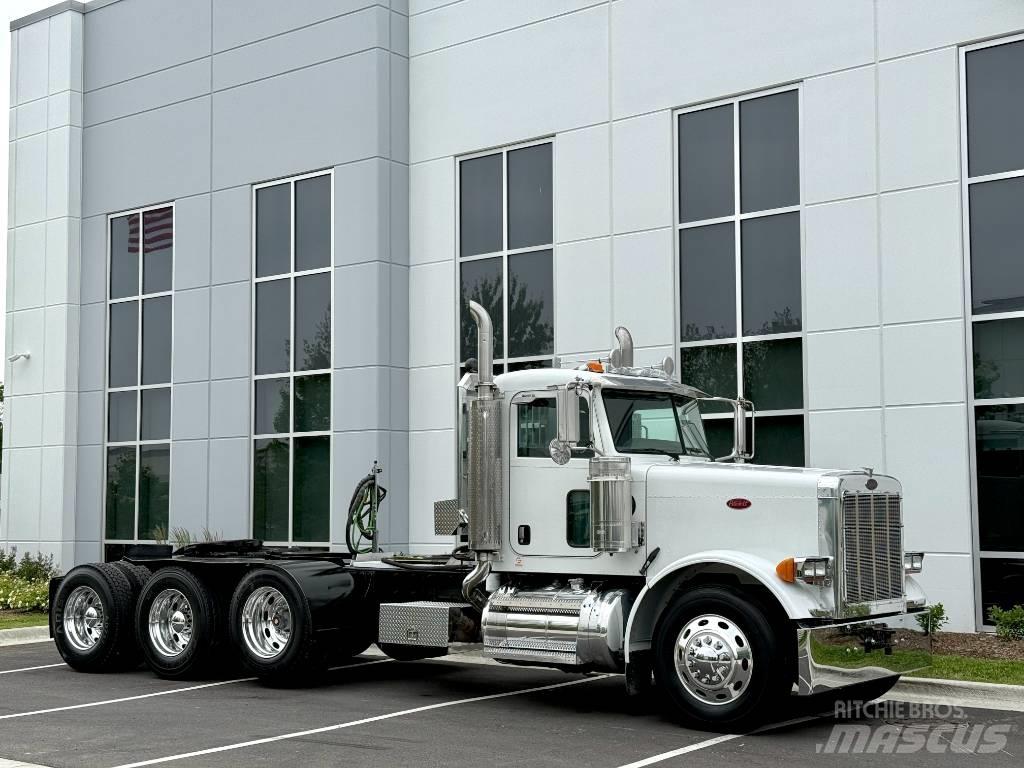 Peterbilt 379 Тягачі