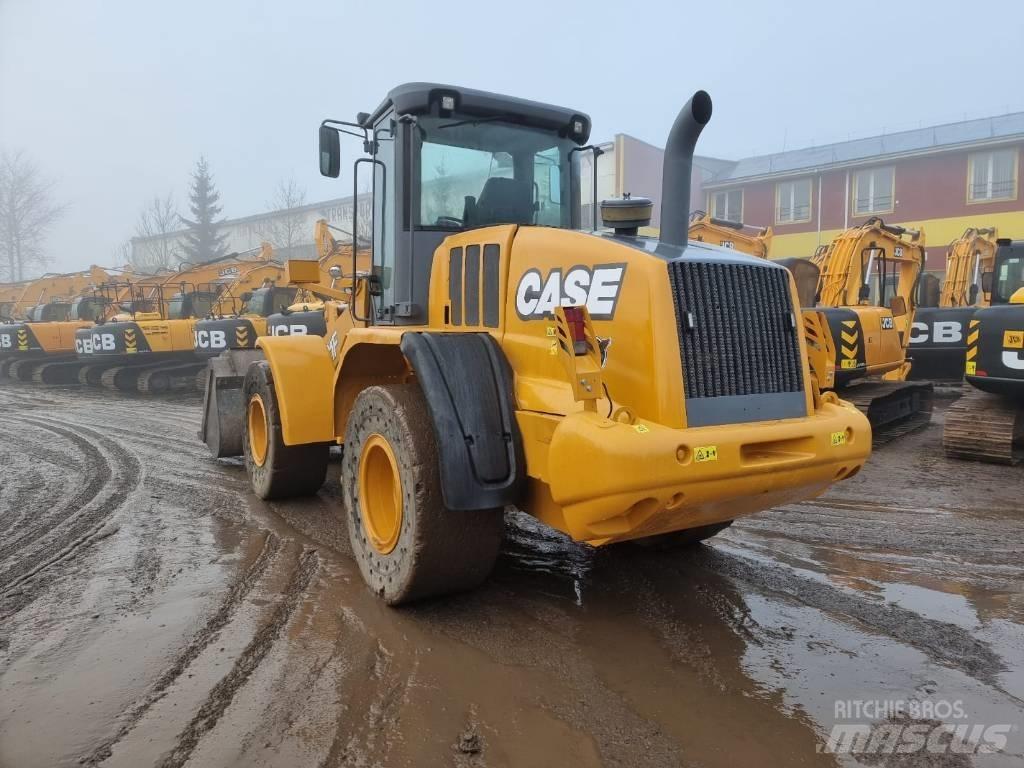 CASE 721 F Фронтальні навантажувачі