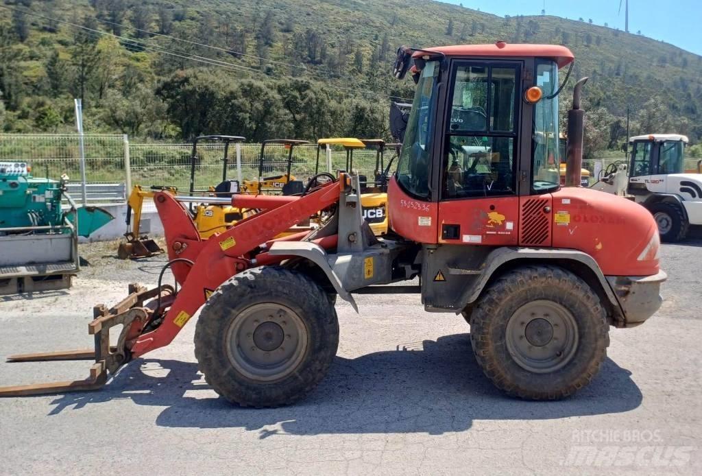 Volvo L 30 B Фронтальні навантажувачі