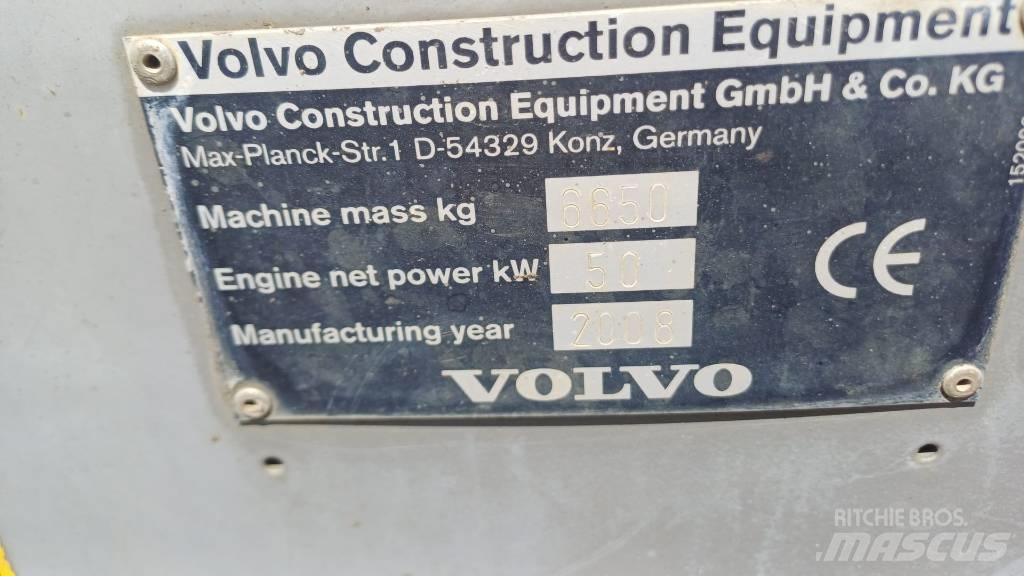 Volvo L 30 B Фронтальні навантажувачі