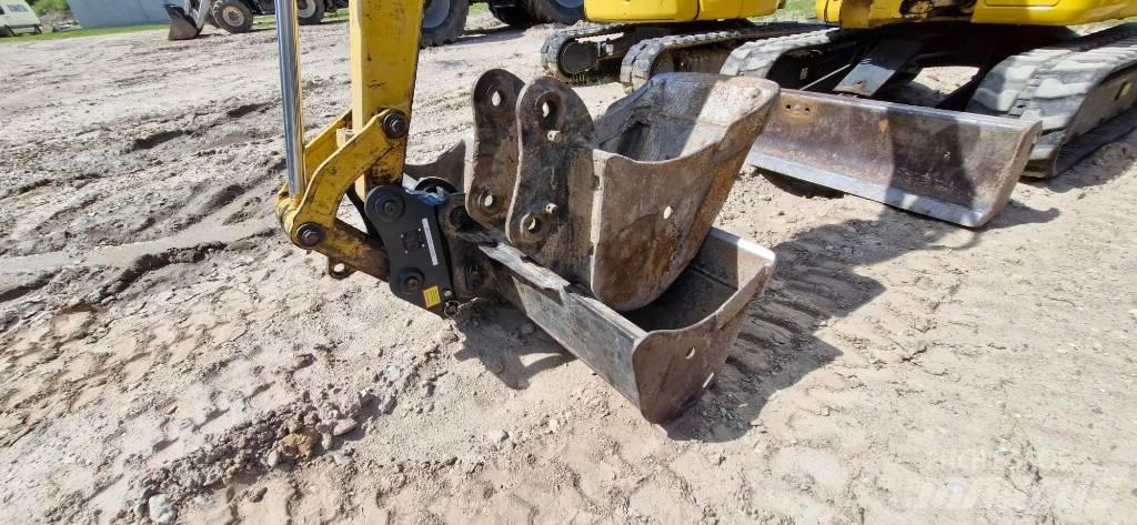 Komatsu PC 26 MR Міні-екскаватори < 7т