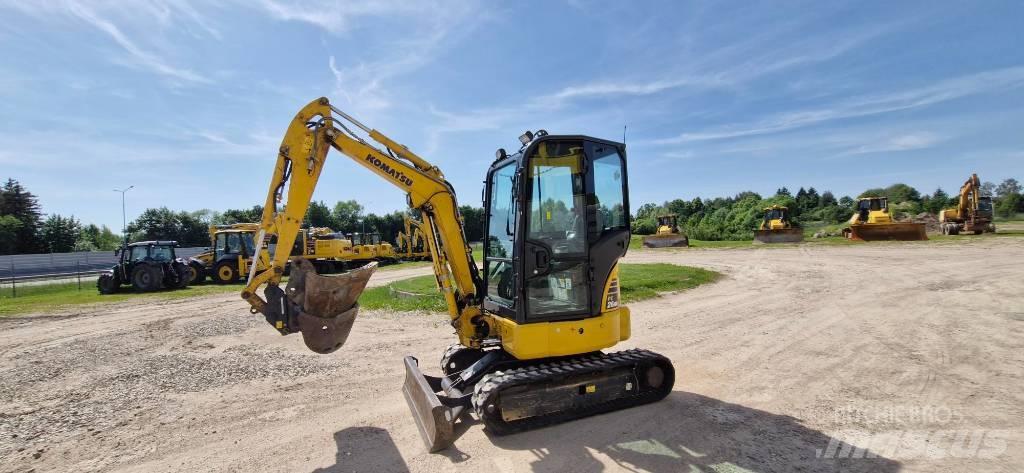 Komatsu PC 26 MR Міні-екскаватори < 7т