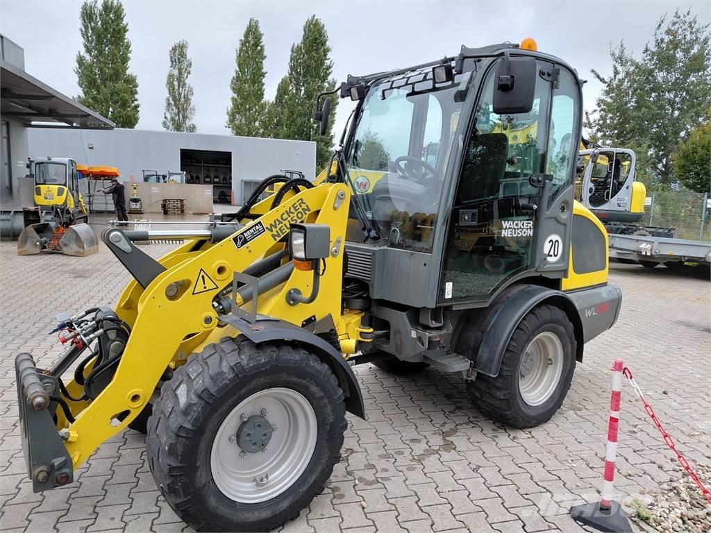 Wacker Neuson WL38 Фронтальні навантажувачі