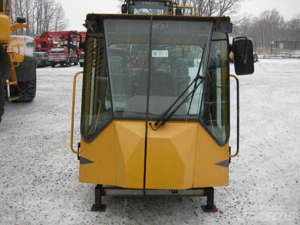 Zettelmeyer 802SI Кабіна