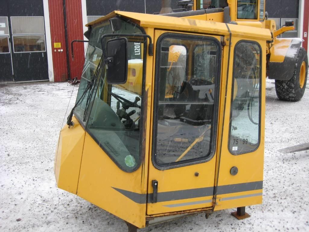Zettelmeyer 802SI Кабіна