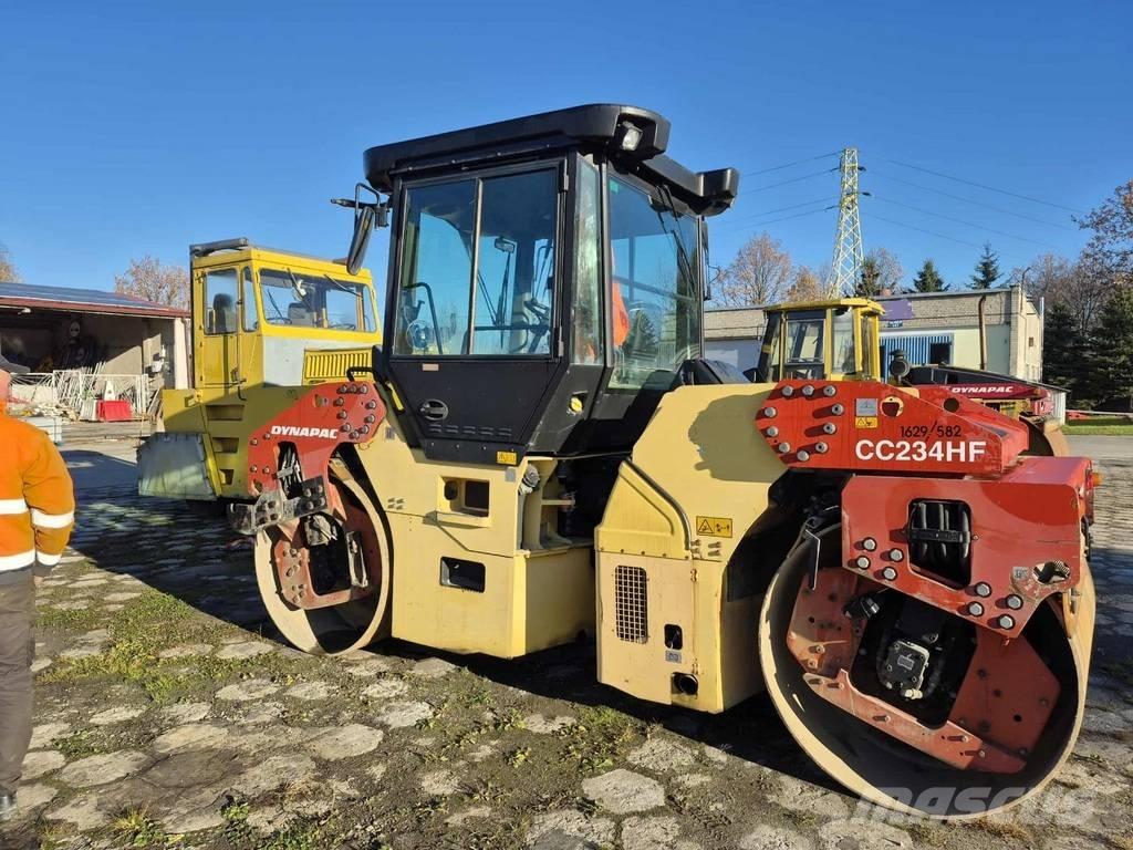Dynapac CC 234 HF Котки тротуарні