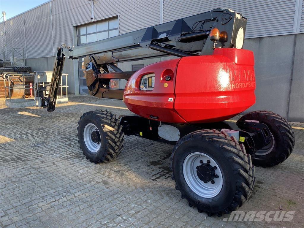 Manitou 200ATJ RC Колінчаті підйомники