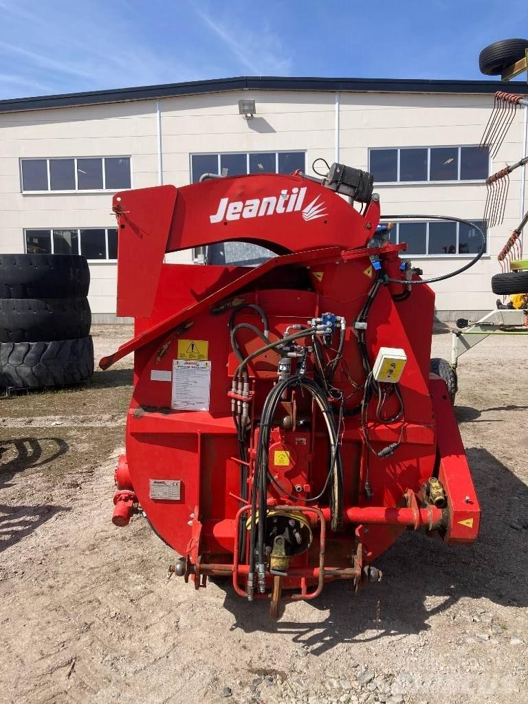 Jeantil PR 2000 Роздрібнювачі, різаки і розпаковувачі тюків