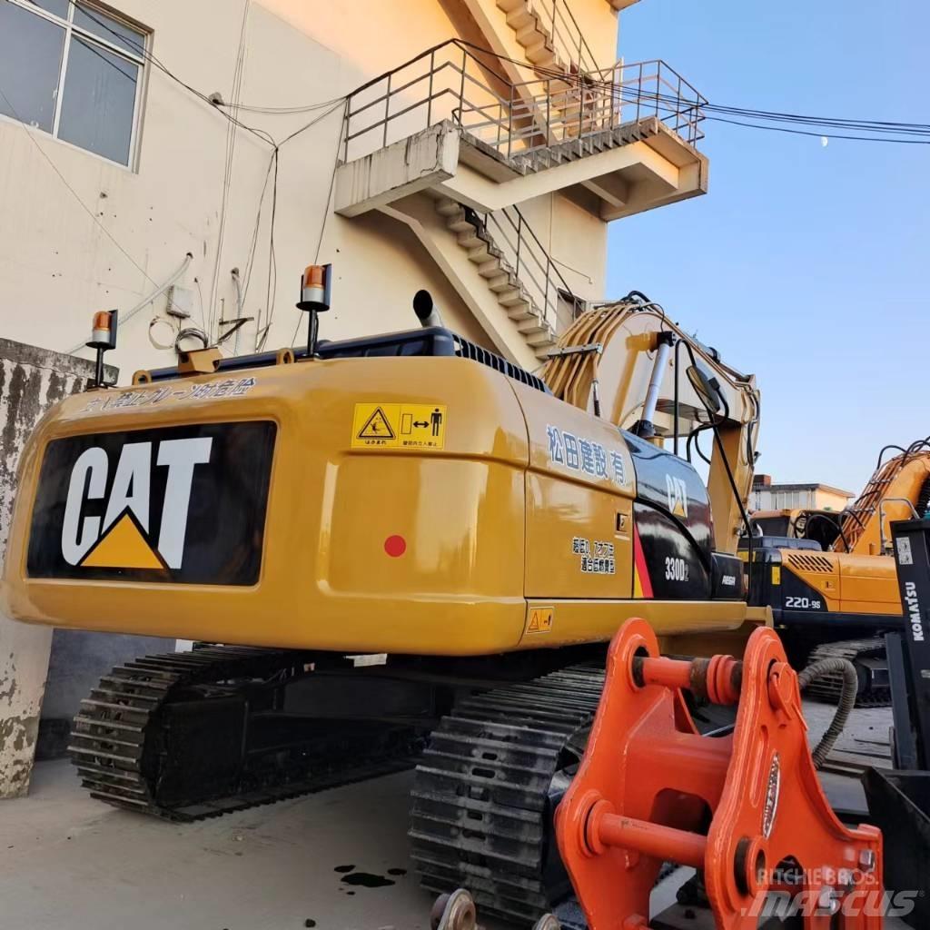 CAT 330 D Гусеничні екскаватори