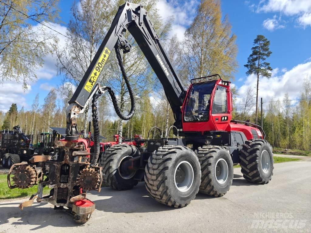 Komatsu 951 Харвестери
