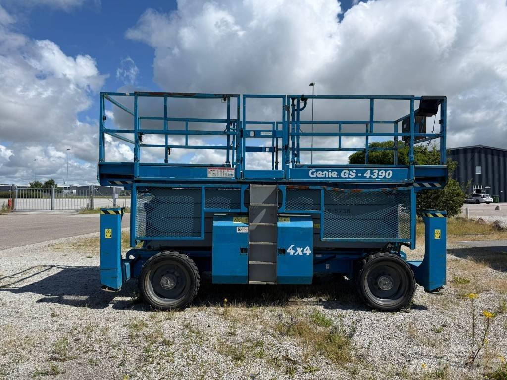 Genie GS 4390 Підйомники-ножиці
