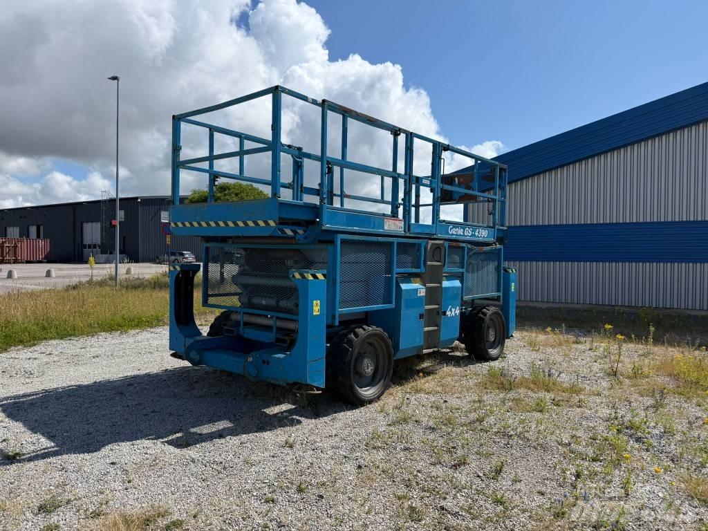 Genie GS 4390 Підйомники-ножиці