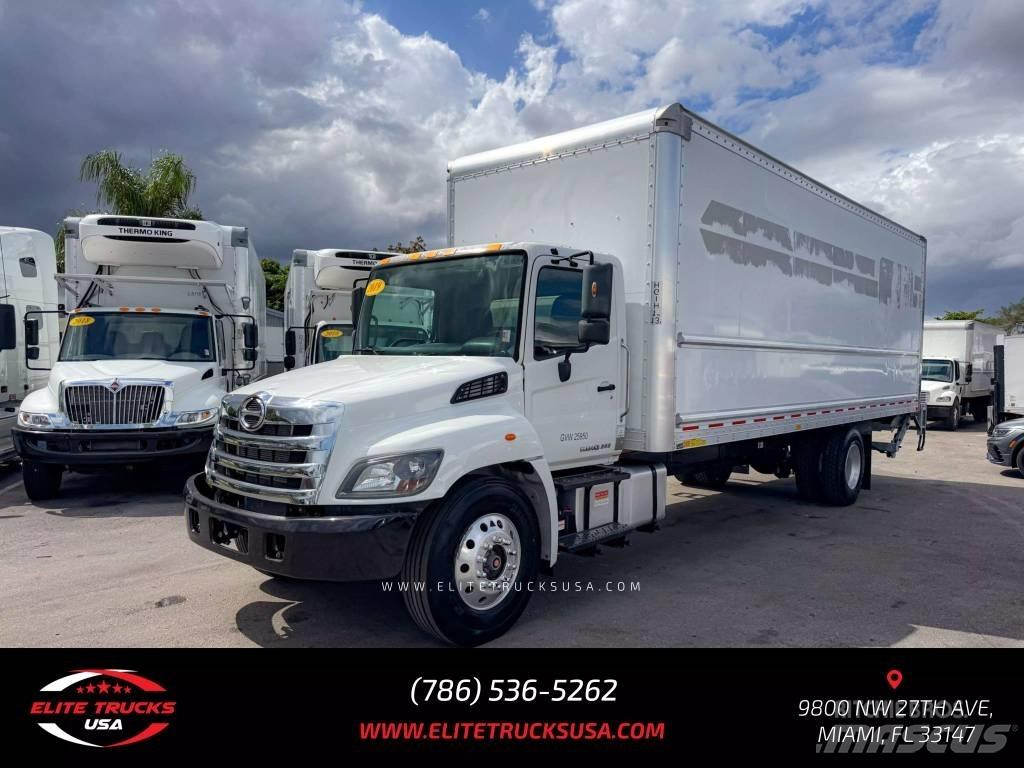 Hino 268 Вантажівки / спеціальні