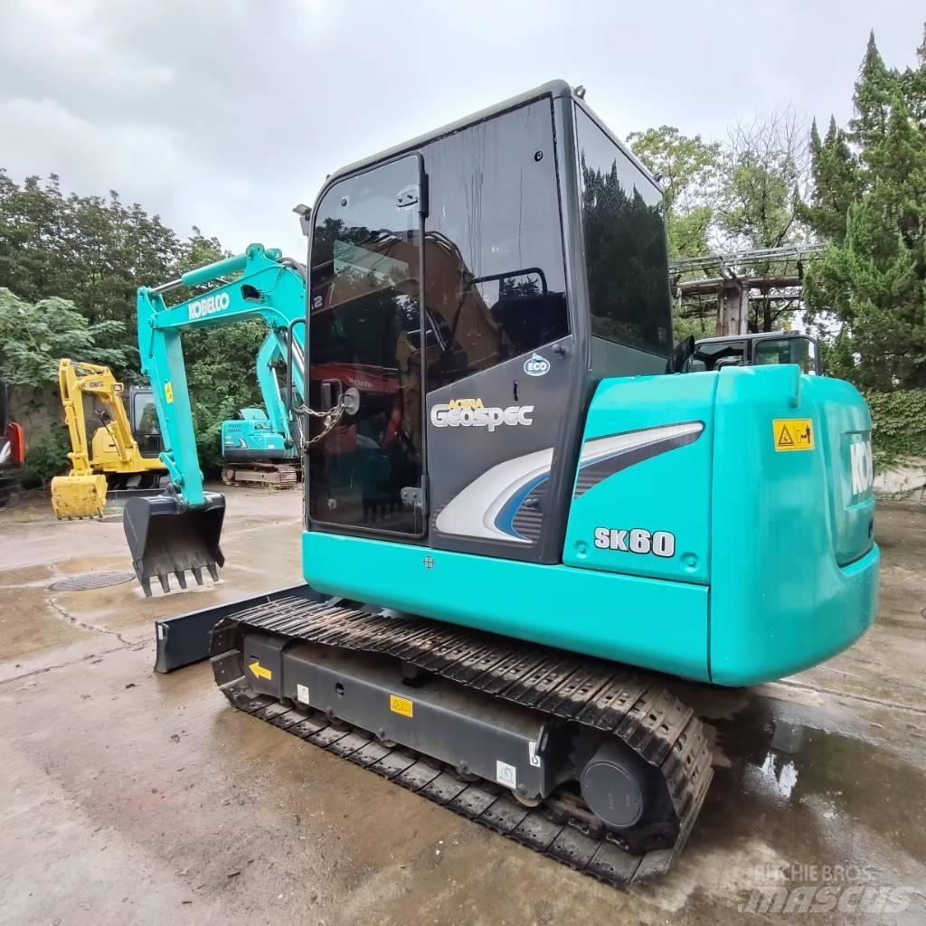 Kobelco SK 60 Гусеничні екскаватори