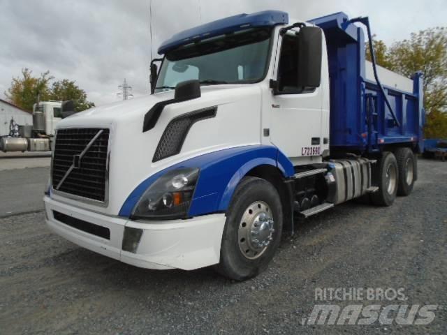 Volvo VNL Самоскиди