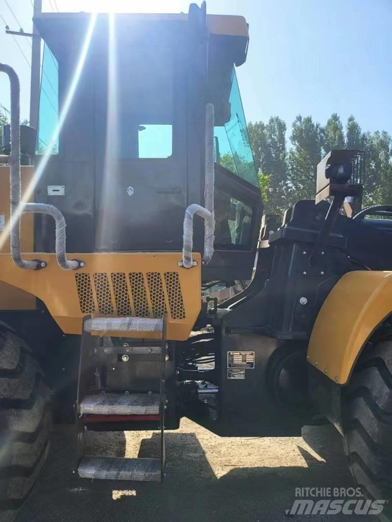 XCMG ZL50GN Фронтальні навантажувачі