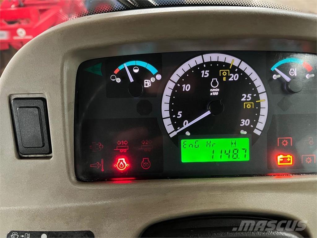 John Deere 3045 R Трактори