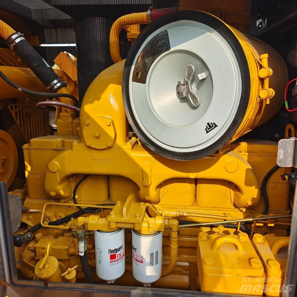 Shantui SD 22 Гусеничні бульдозери