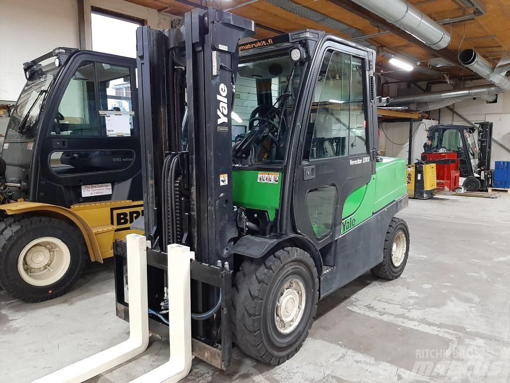 Yale GLP55VX Газові навантажувачі