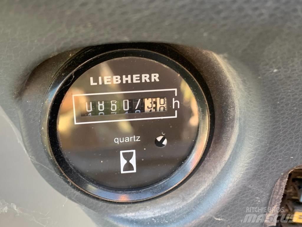 Liebherr A 312 Колісні екскаватори