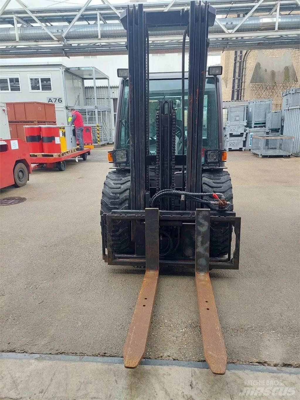 Manitou MSI 30 Дизельні навантажувачі