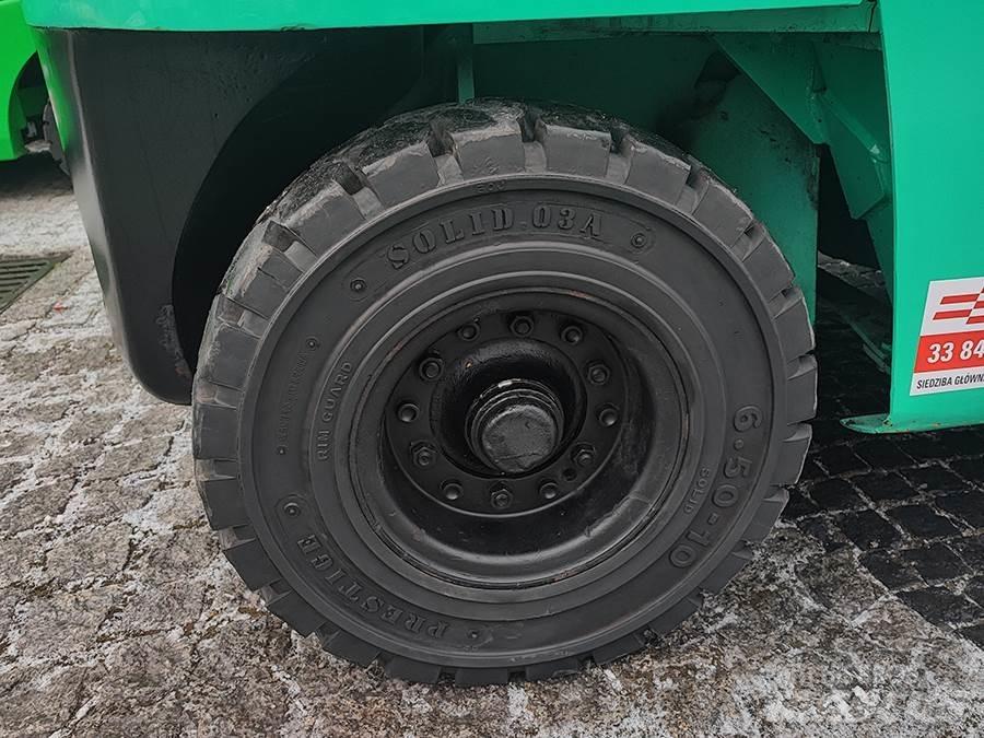 Mitsubishi DP30 Дизельні навантажувачі