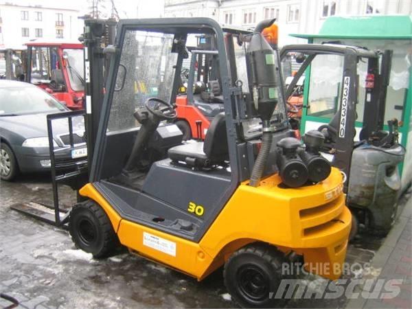 Still R70-30T Дизельні навантажувачі