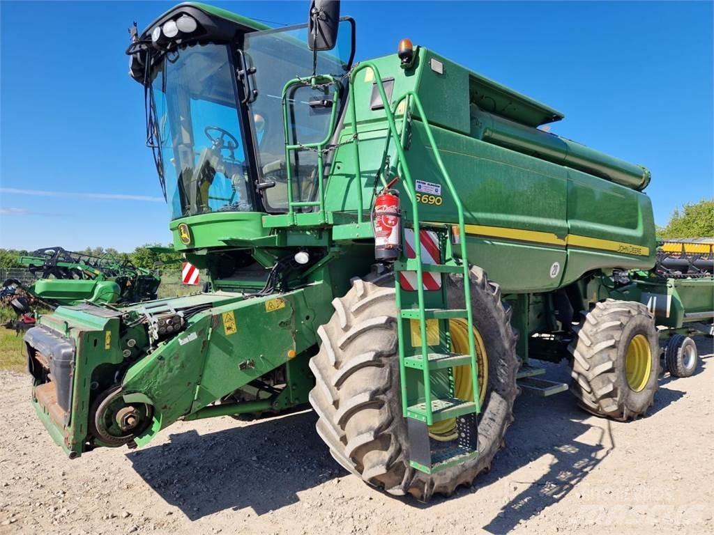 John Deere S690 Зернозбиральні комбайни