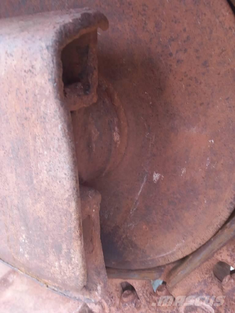 Komatsu PC210LC-10 Гусеничні екскаватори