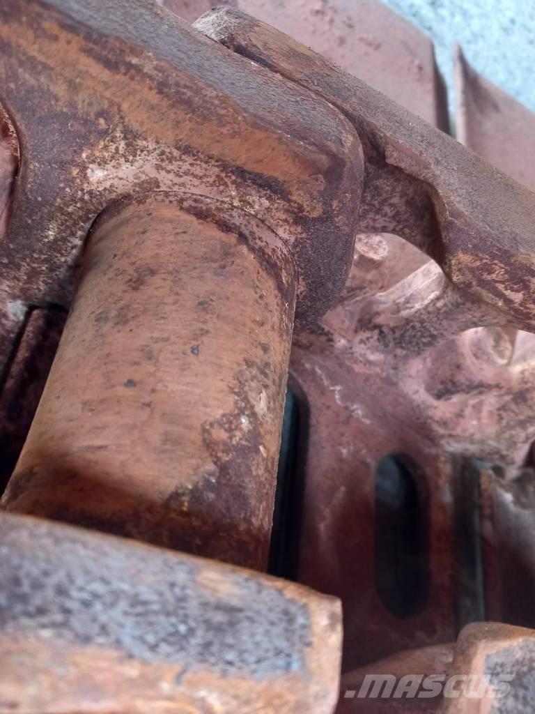 Komatsu PC210LC-10 Гусеничні екскаватори