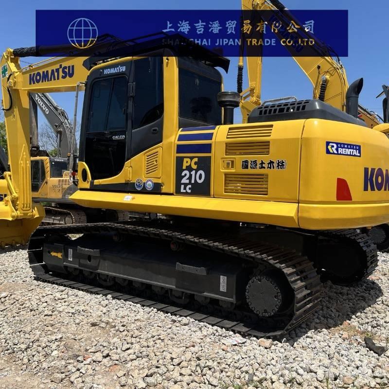 Komatsu PC 210 Гусеничні екскаватори