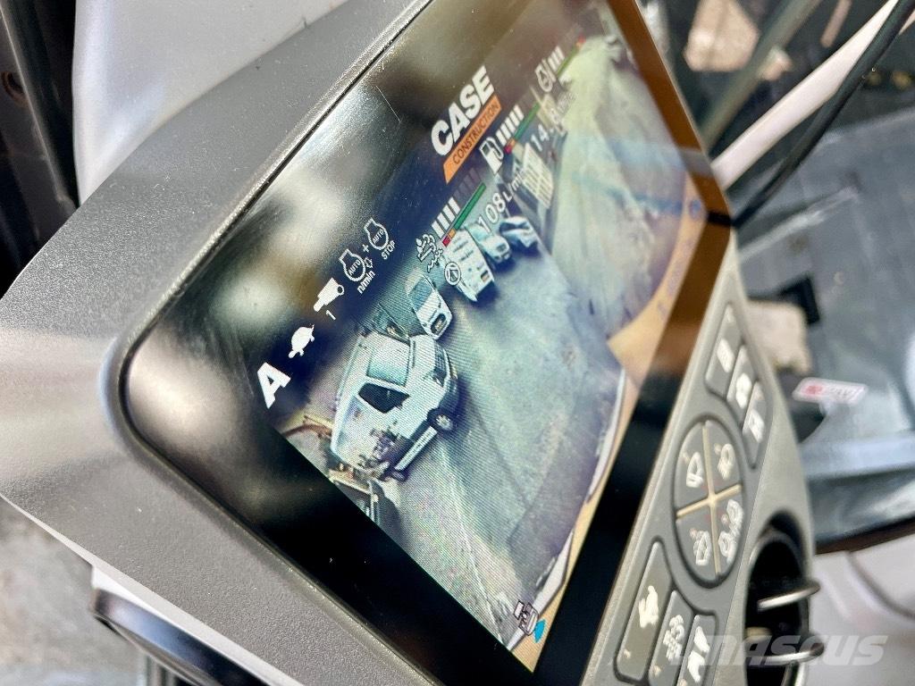 CASE CX 145 D SR Гусеничні екскаватори