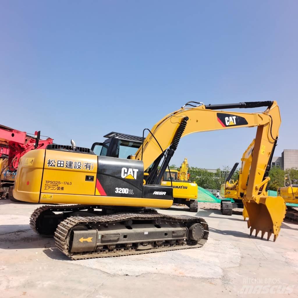 CAT 320 D L Гусеничні екскаватори