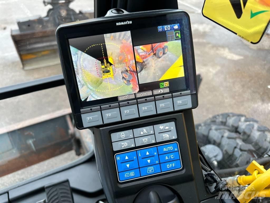Komatsu PW160-11 Колісні екскаватори
