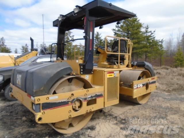 CAT CB 634 C Котки тротуарні