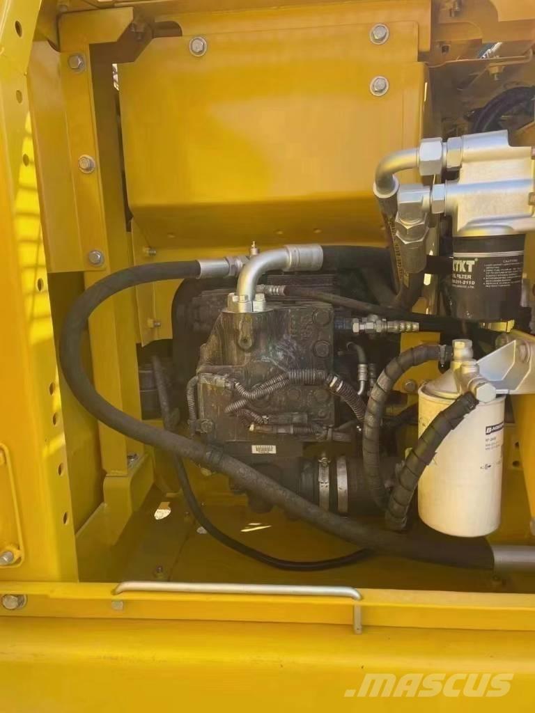 Komatsu PC 110 Гусеничні екскаватори