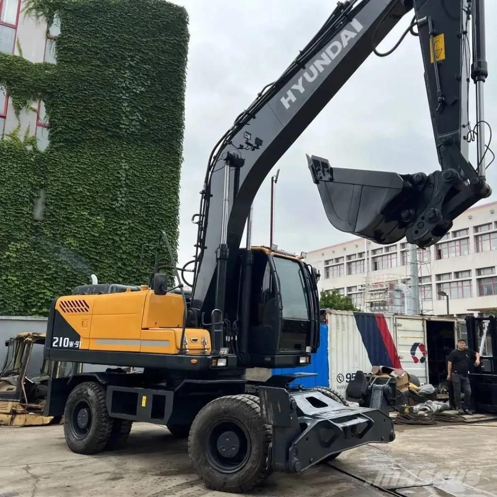 Hyundai R210W-9 Колісні екскаватори