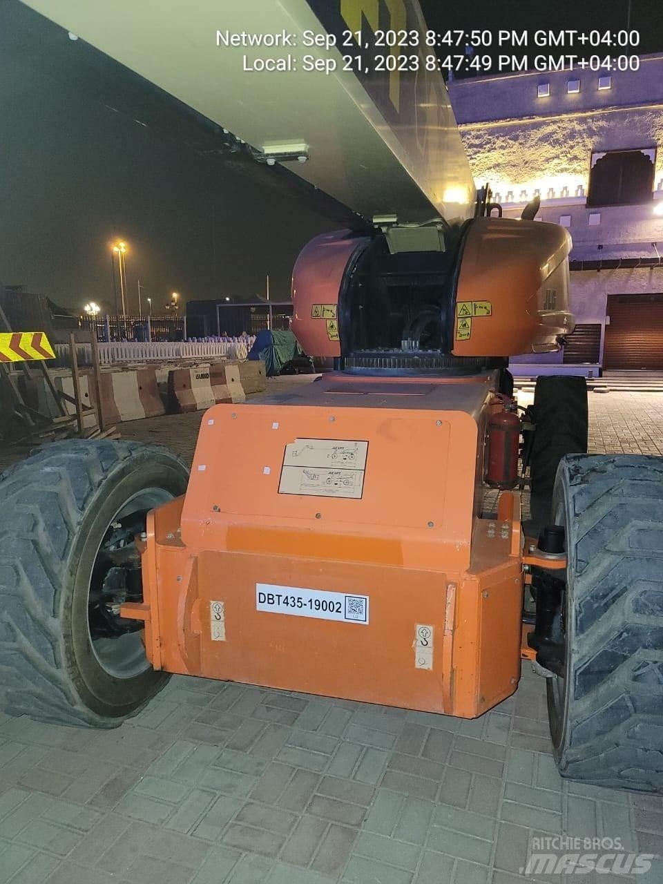 JLG 1350SJP Телескопічні підйомники