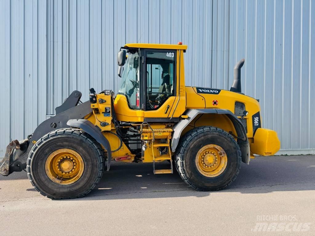 Volvo L 90 G Фронтальні навантажувачі