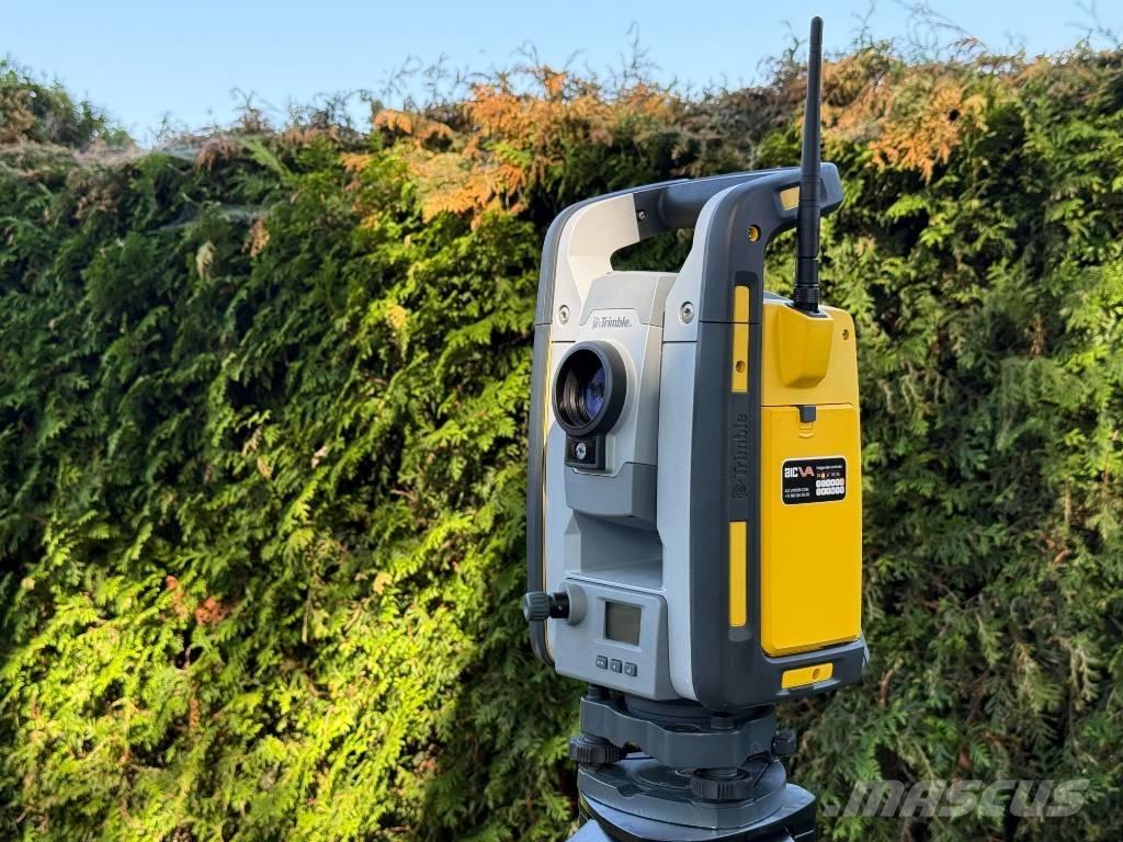 Trimble RTS573 Прилади, вимірювальне обладнання і засоби автоматизації