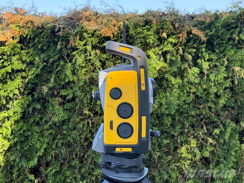 Trimble RTS573 Прилади, вимірювальне обладнання і засоби автоматизації