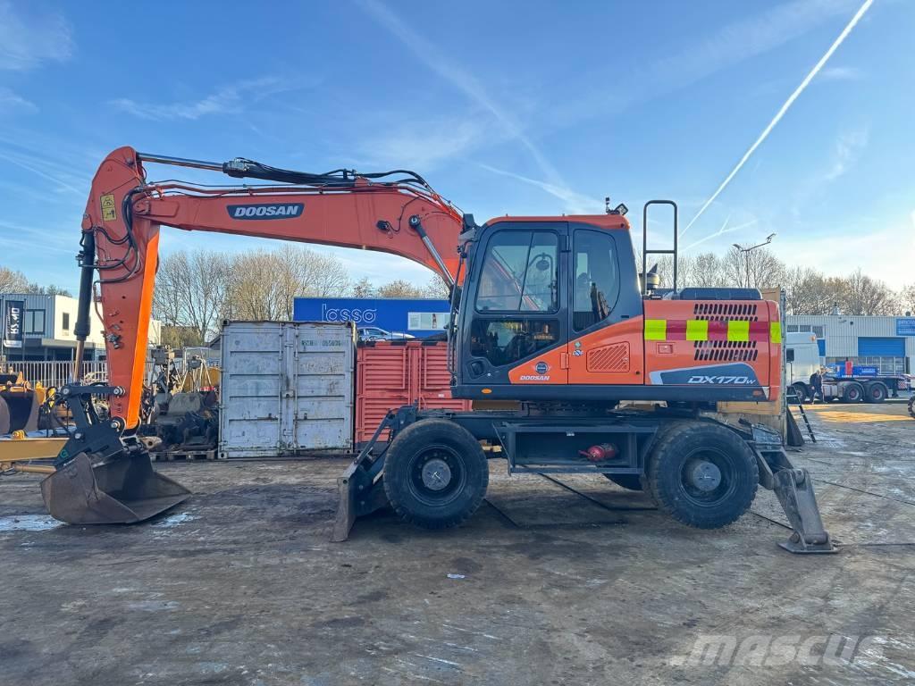 Doosan DX 170 W - 5 Колісні екскаватори