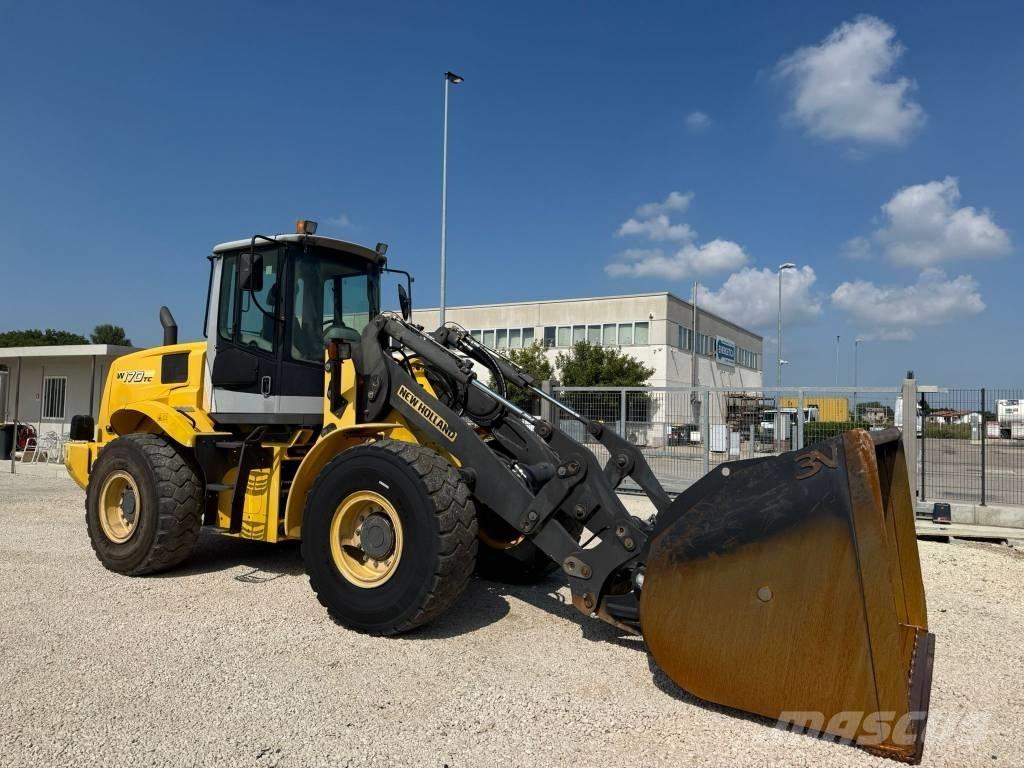 New Holland W 170 TC Фронтальні навантажувачі