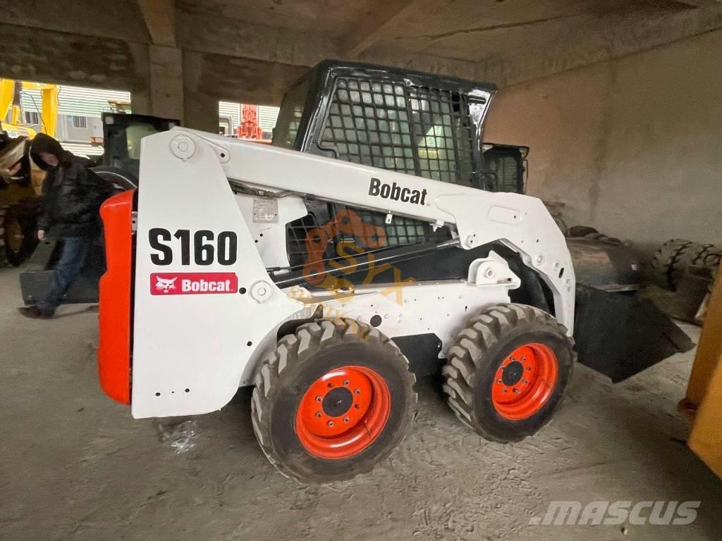 Bobcat S160 Міні-навантажувачі