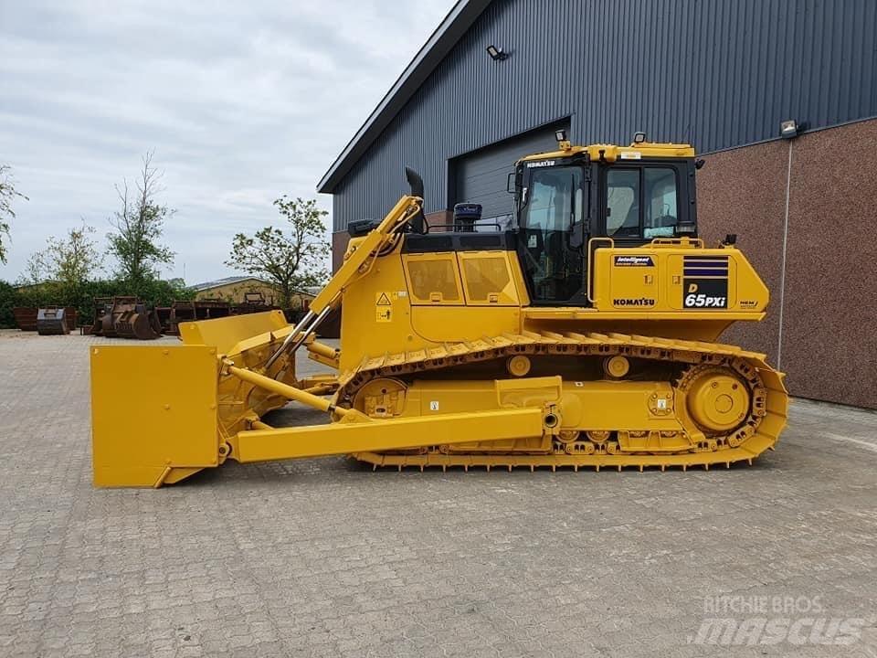 Komatsu D 65 PX-17 Гусеничні бульдозери