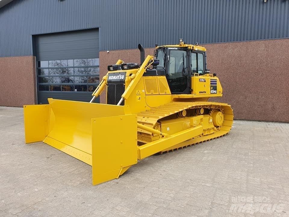 Komatsu D 65 PX-17 Гусеничні бульдозери