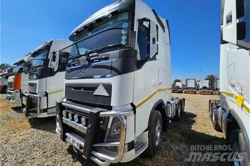 Volvo FH Вантажівки / спеціальні