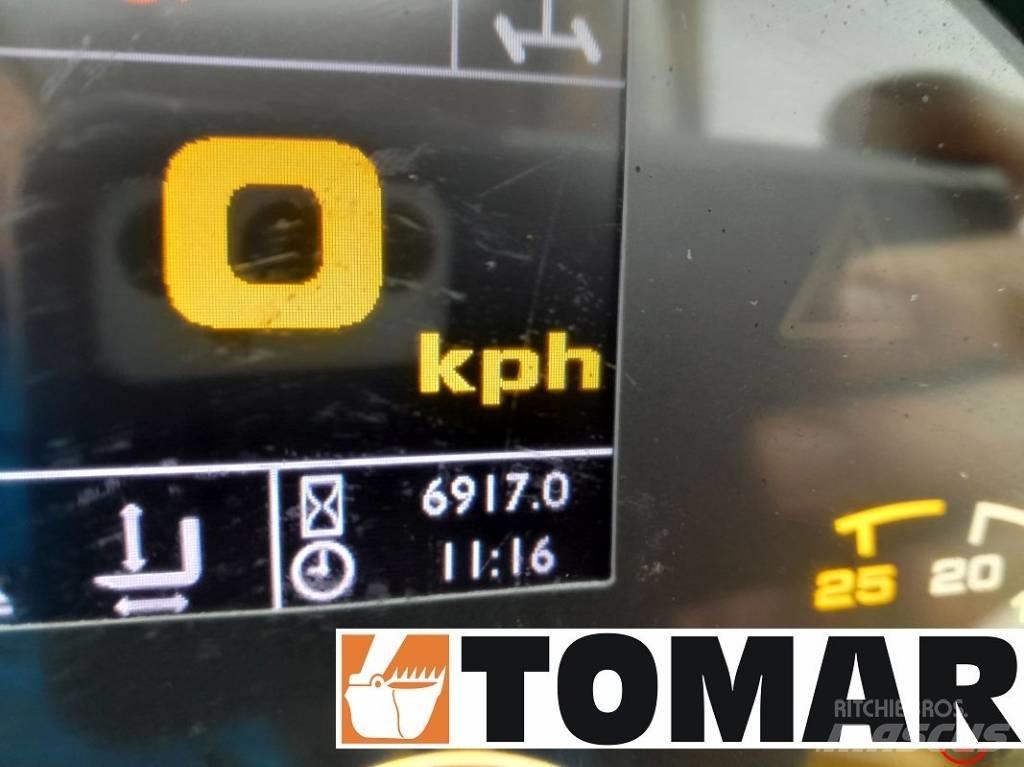 JCB 533-105 Телескопічні навантажувачі