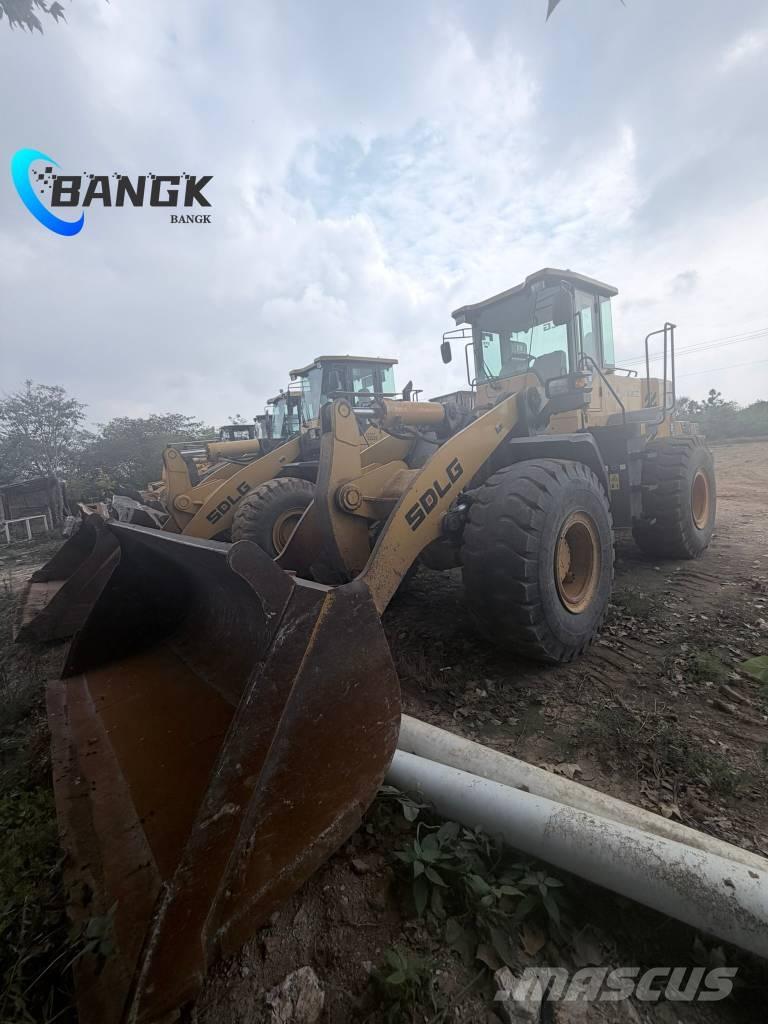 SDLG L 955 F Фронтальні навантажувачі