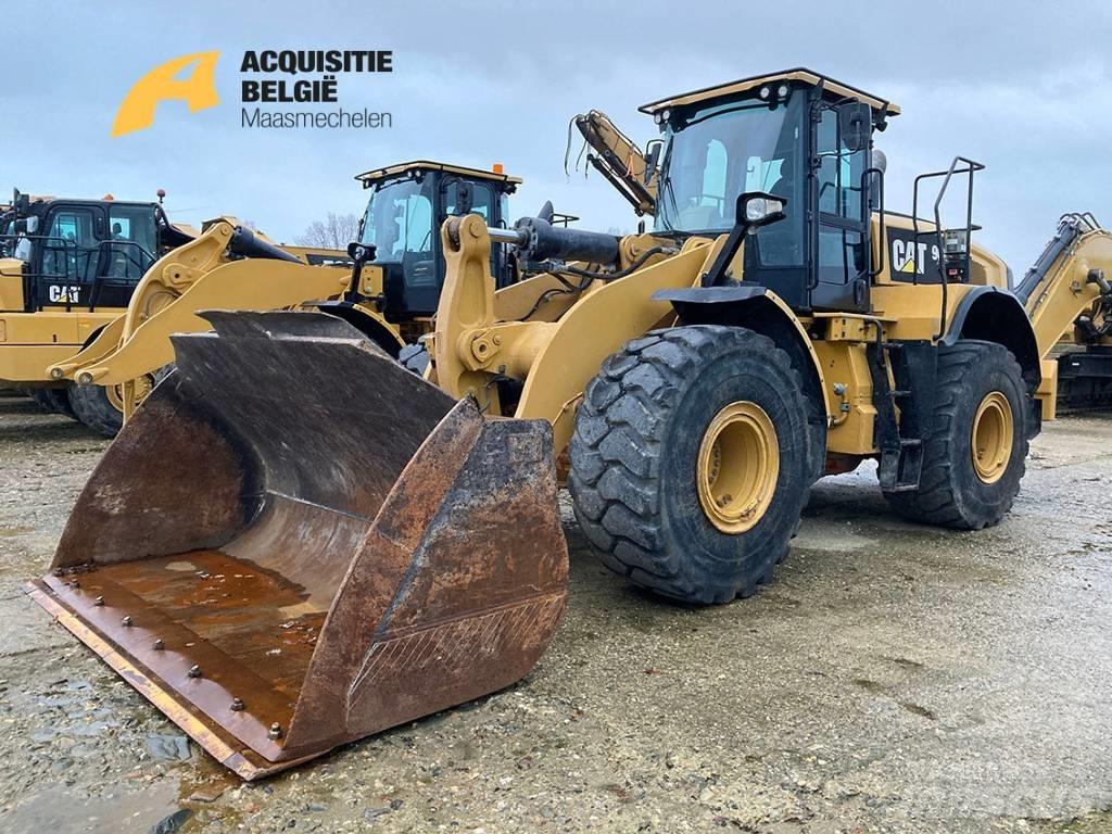 CAT 966M Фронтальні навантажувачі
